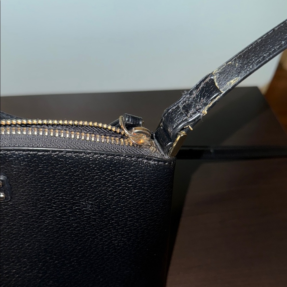 Kate Spade Textured Black Crossbody Bag - Picture 2 of 4